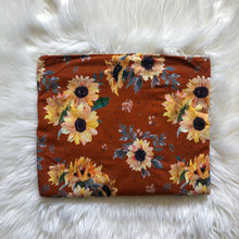 Load image into Gallery viewer, Pocket Skirt - Caramel Sunflowers (cotton jersey)