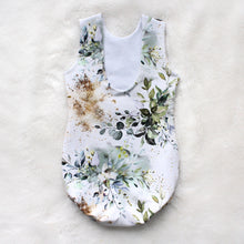 Load image into Gallery viewer, Low Back Leo - Cream Sunflowers (bamboo jersey)